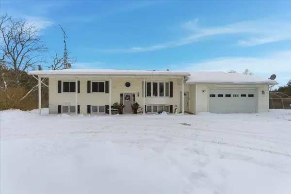 1442 Quin Mo Lac RD, Tweed, ON K0K 3J0