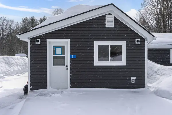 Georgian Bay, ON P0B 1K0,7826 Lake Joseph RD