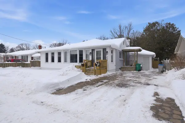 Goderich, ON N7A 1X8,202 Bennett ST W