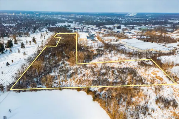 433 E South ST, Summit Township, MI 49203