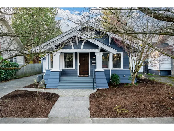 3915 NE 16TH AVE, Portland, OR 97212