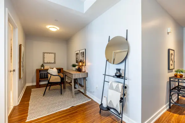 75 Queens Wharf RD #3903, Toronto C01, ON M5V 0J8