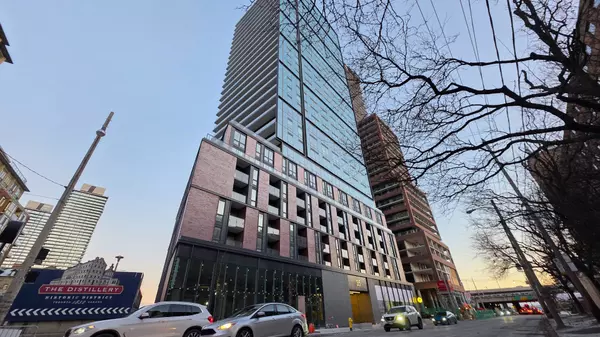 35 Parliament ST #330, Toronto, ON M5A 0Z5