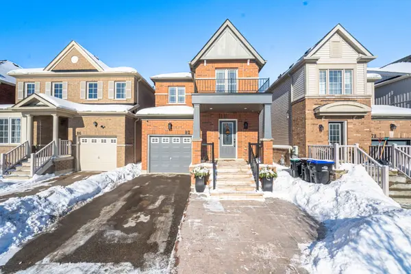 82 Orr DR, Bradford West Gwillimbury, ON L3Z 0B9