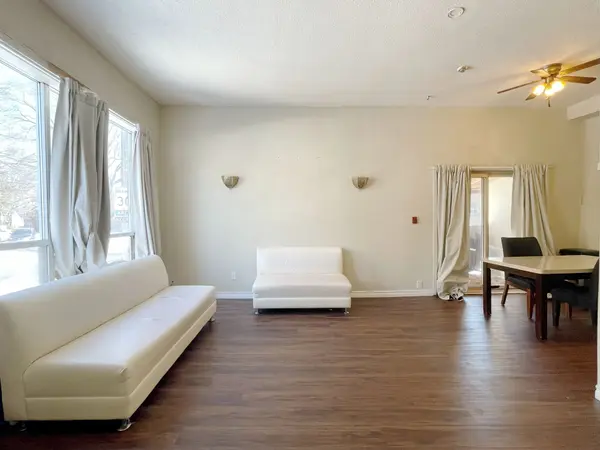 102 Twenty Fifth ST, Toronto W06, ON M8V 3P8