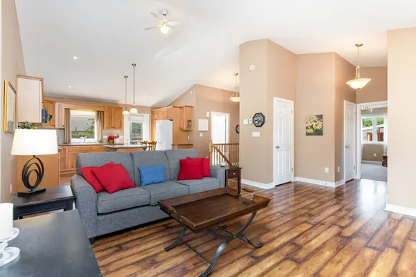 West Grey, ON N0G 1R0,472 Countess ST S