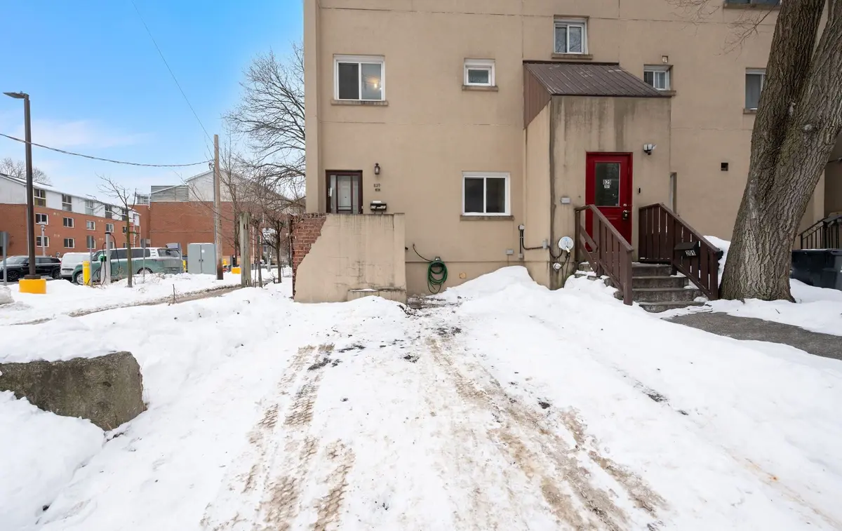 829 Richmond ST W #101, Toronto C01, ON M6J 3P7