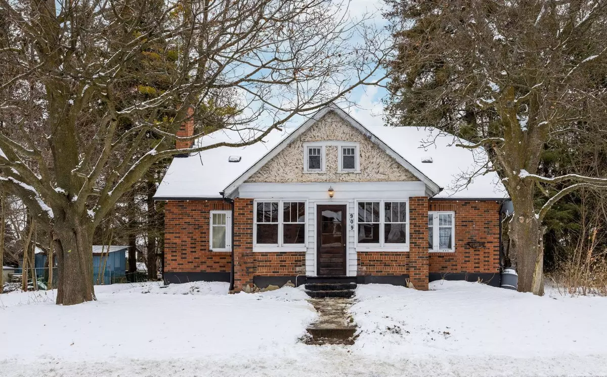 Cavan Monaghan, ON L0A 1C0,909 7A HWY