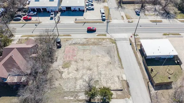 3424 Lee Street, Greenville, TX 75401