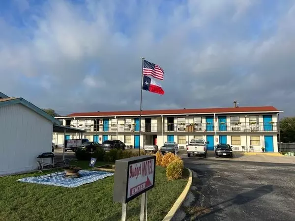 1157 W Bypass 287, Alvord, TX 76255