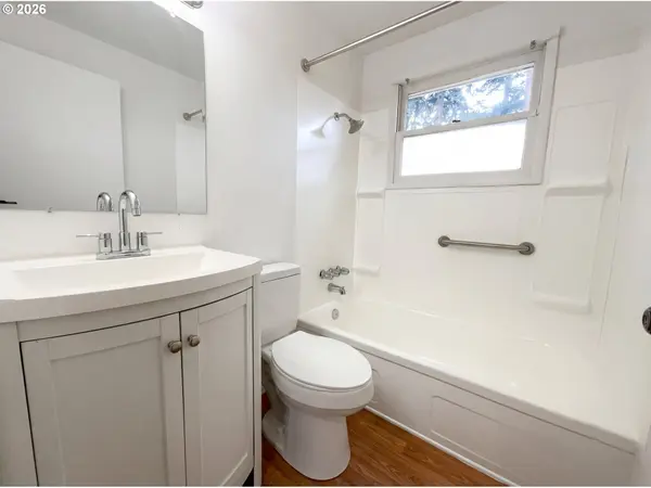 3100 SE 166TH AVE, Portland, OR 97236