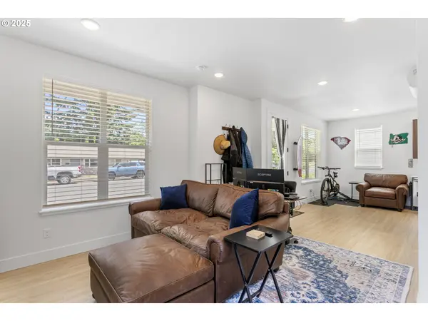 7557 N GILBERT AVE, Portland, OR 97203