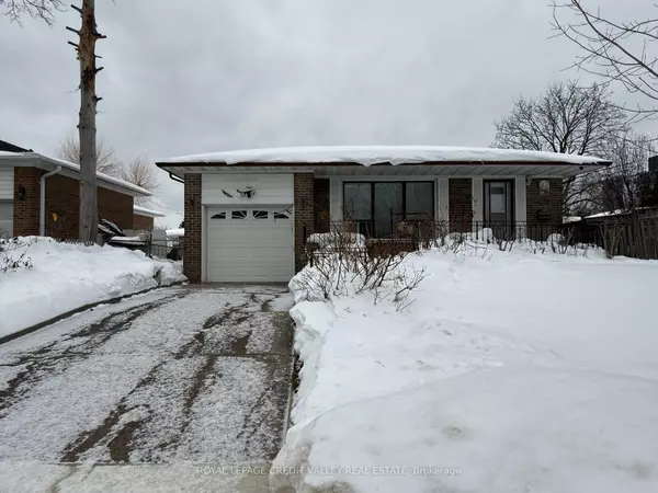 82 Terra Cotta CRES, Brampton, ON L6W 1C1