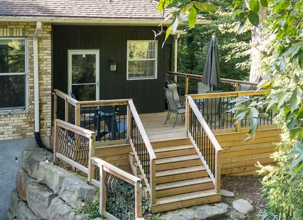 Lambton Shores, ON N0M 1T0,10240 Woodpark CT