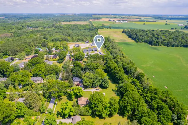 200 Eagle ST, North Middlesex, ON N0M 2K0