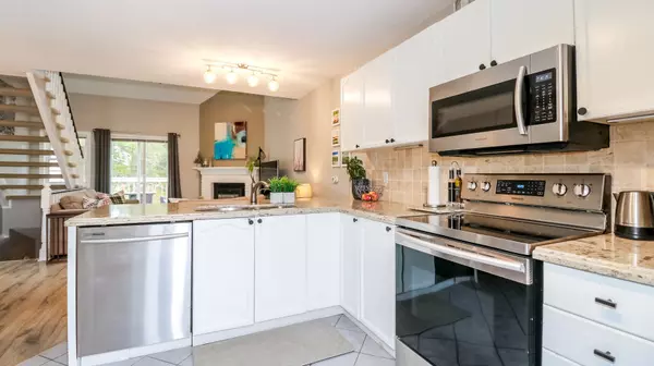 Blue Mountains, ON N4L 2P0,150 Victoria ST S #126