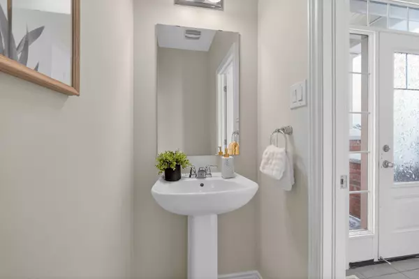 Barrhaven, ON K2J 6S8,735 Megrez WAY