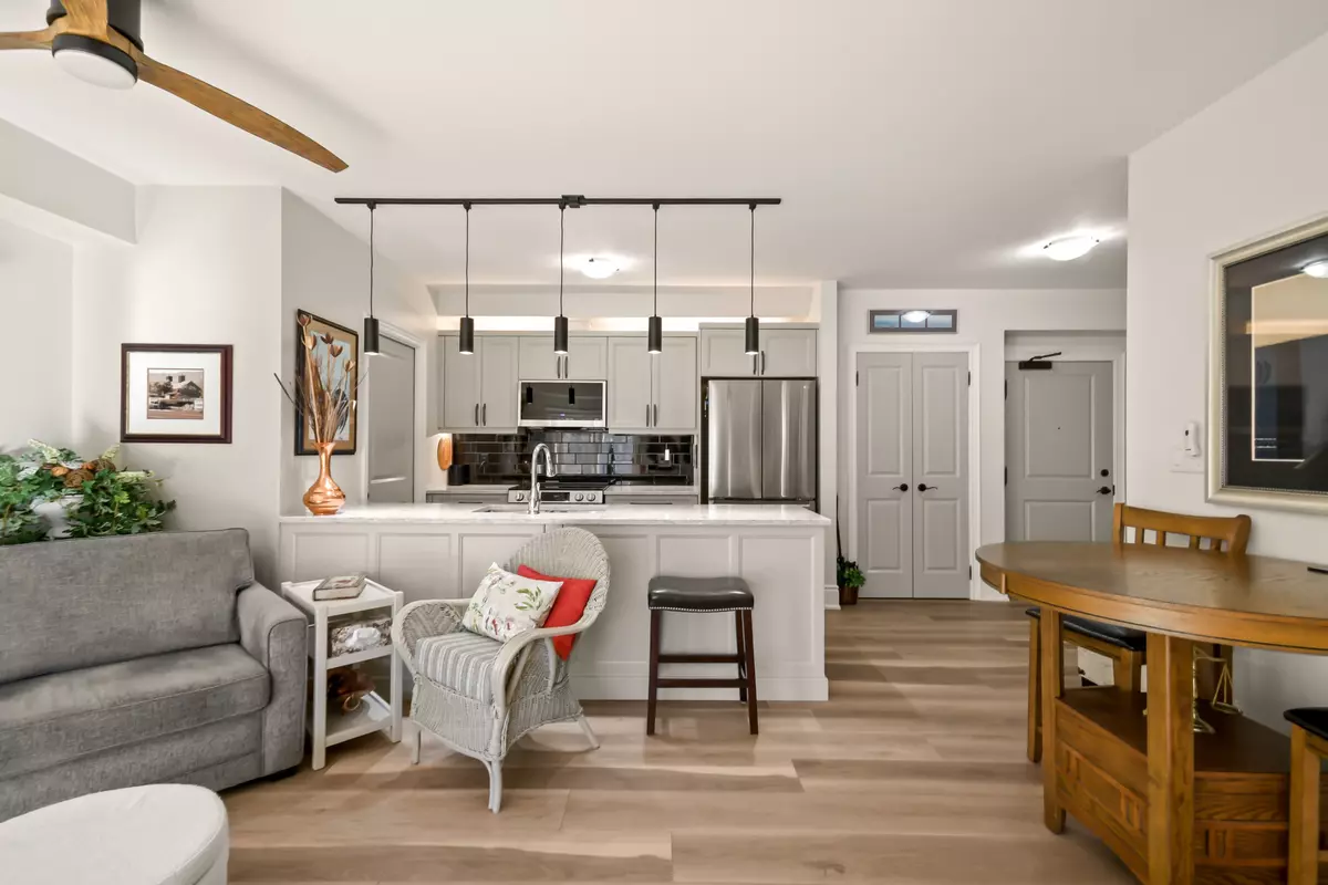 Gravenhurst, ON P1P 0A5,391 James ST W #302