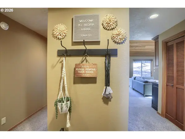 57308 RED FIR LN, Sunriver, OR 97707