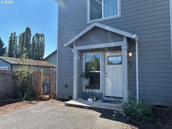 611 SE 142ND AVE #B, Portland, OR 97233