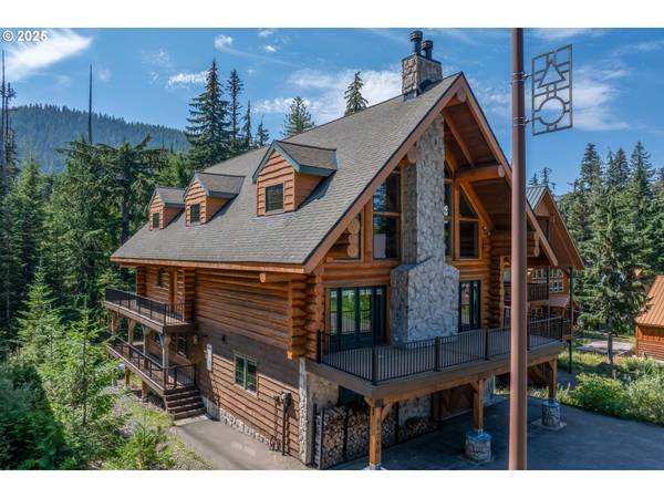 89790 E MORRISON LN, Government Camp, OR 97028