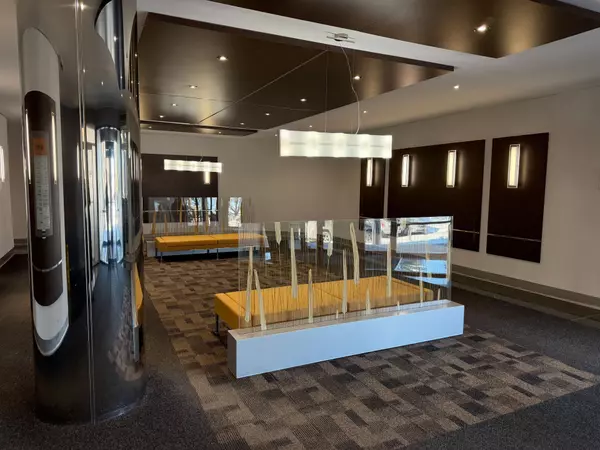 Richmond Hill, ON L4B 3K3,1 West Pearce ST #600