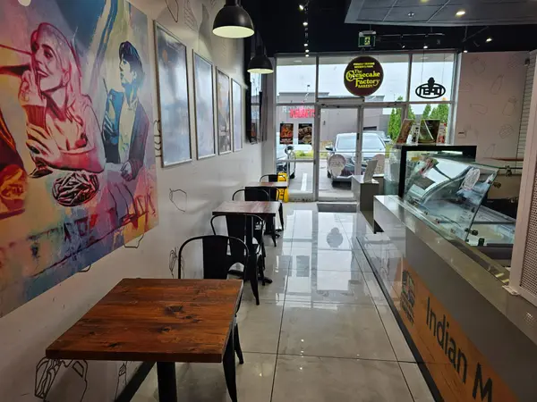 2880 Queen ST E #3, Brampton, ON L6S 6E8