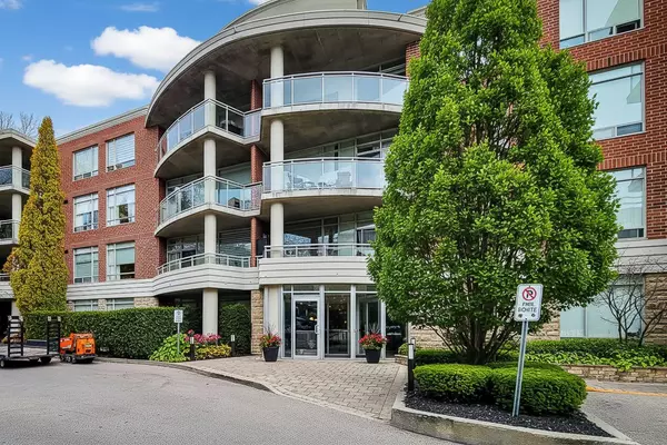 Hamilton, ON L9G 0B3,125 Wilson ST W