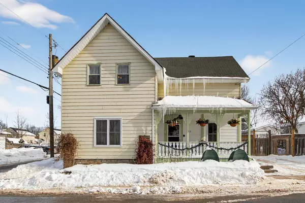 Mississippi Mills, ON K0A 1A0,35 Mary ST