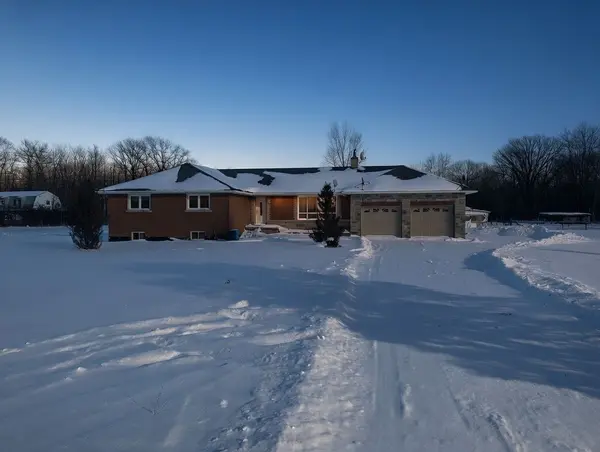 295 Park RD S, Grimsby, ON L3M 4E7