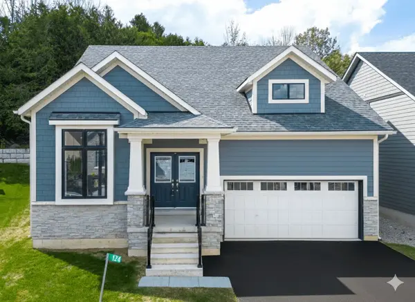 Blue Mountains, ON N0H 2P0,124 Beacon DR