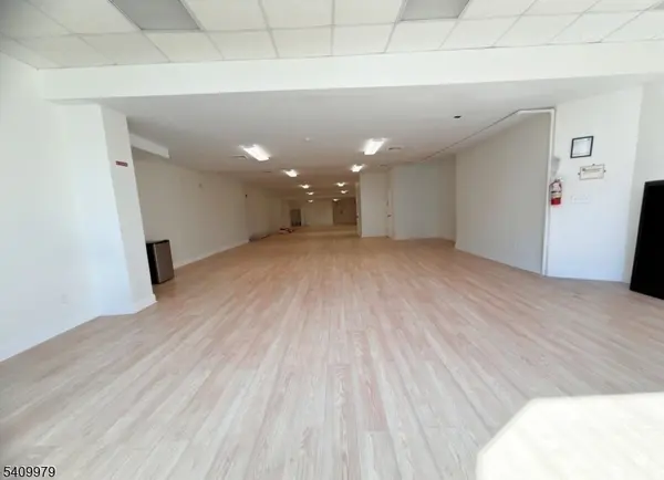 6029 Hudson Ave, West New York Town, NJ 07093