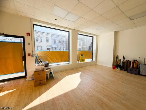 6029 Hudson Ave, West New York Town, NJ 07093