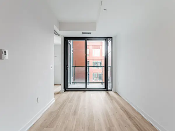 Toronto C08, ON M6C 2C5,28 Eastern AVE #LPH-01