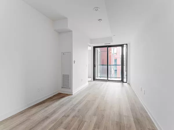 Toronto C08, ON M6C 2C5,28 Eastern AVE #LPH-01