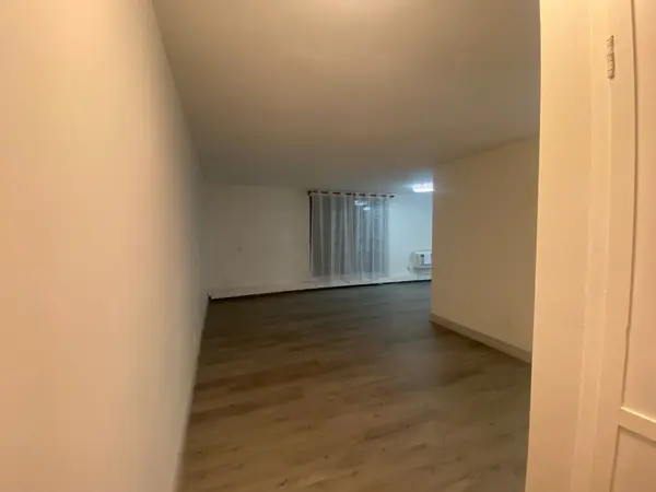 895 Kennedy RD #205, Toronto E04, ON M1K 2E9