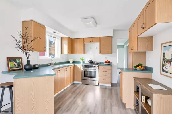 Barrie, ON L4N 8K5,108 Kingsridge RD