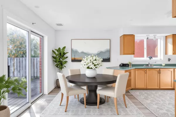 Barrie, ON L4N 8K5,108 Kingsridge RD