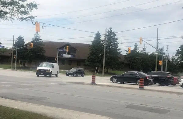 2100 Dundas ST E, Mississauga, ON L4X 1L9