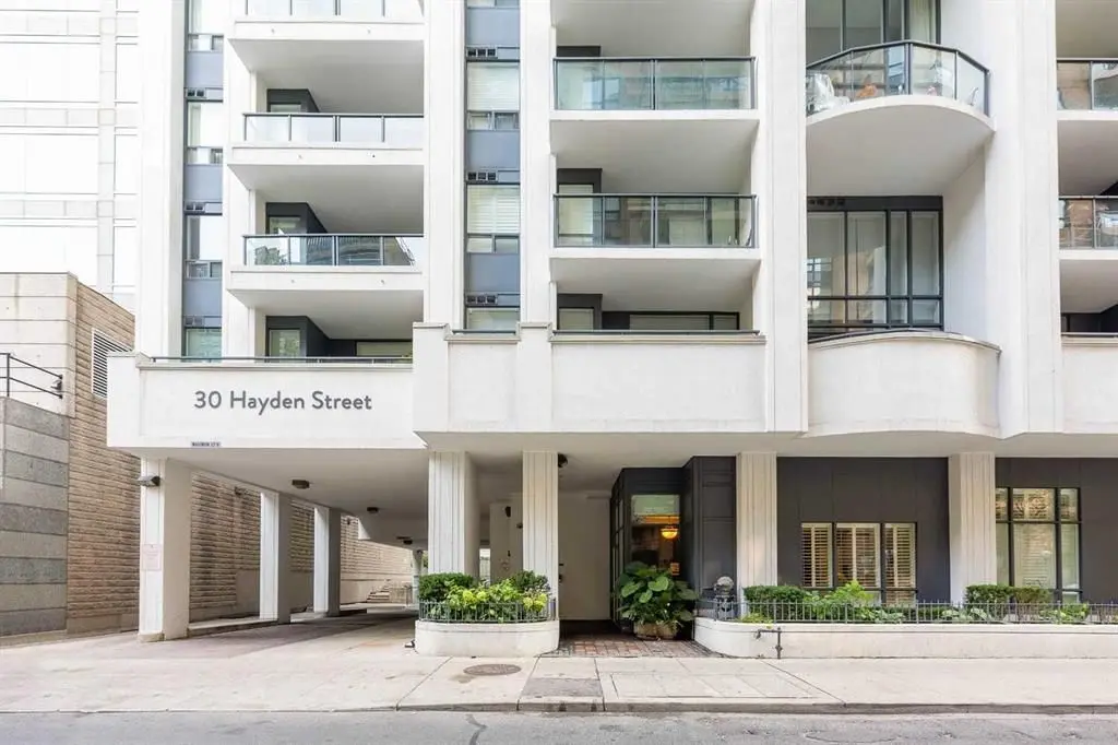 Toronto C08, ON M4Y 3B8,30 Hayden ST #PH1
