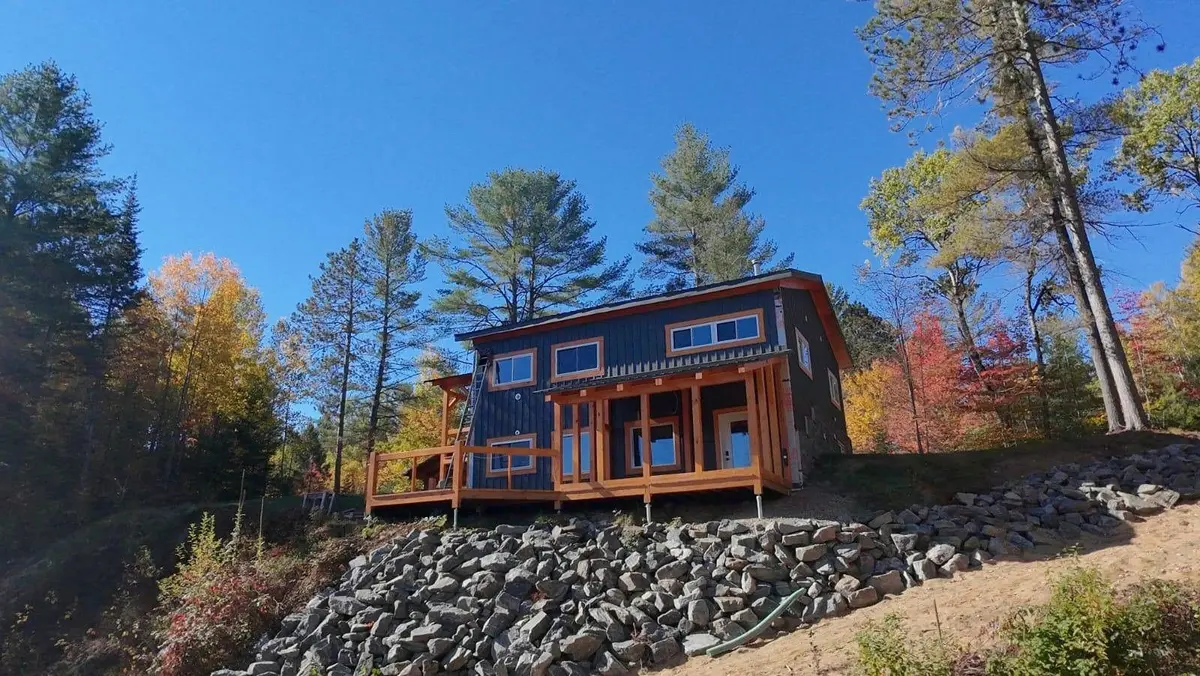 Deep River, ON K0J 1P0,590 Lamure RD