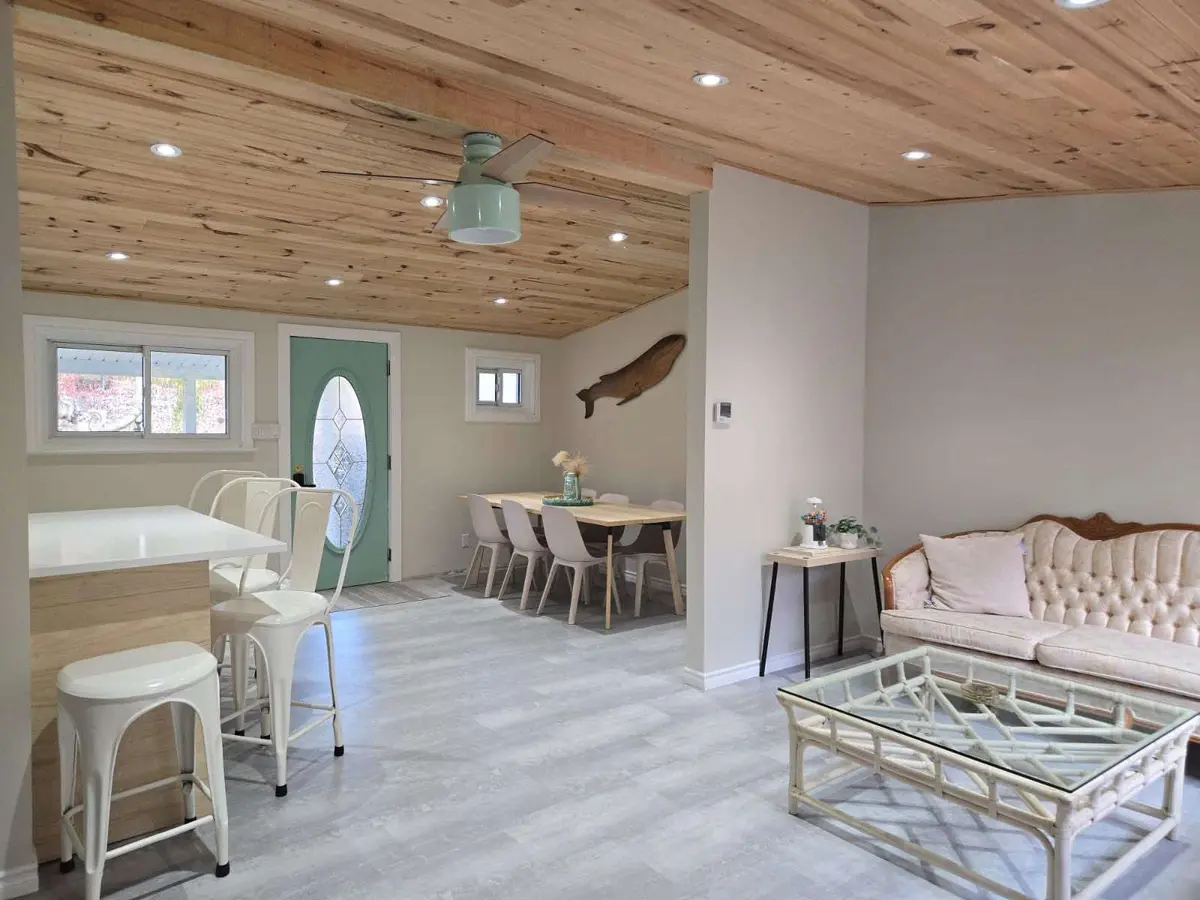 Central Elgin, ON N5L 1H1,478 George ST