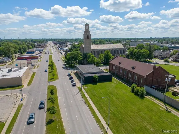 11505 LIVERNOIS AVE, Detroit, MI 48204