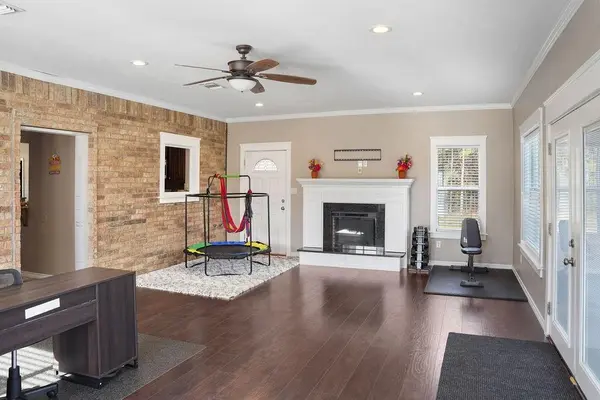 789 County Road 4660, Mount Pleasant, TX 75455