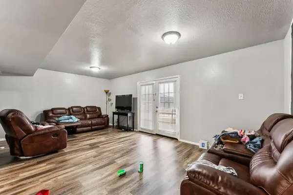 2401 Doreen Street, Grand Prairie, TX 75050