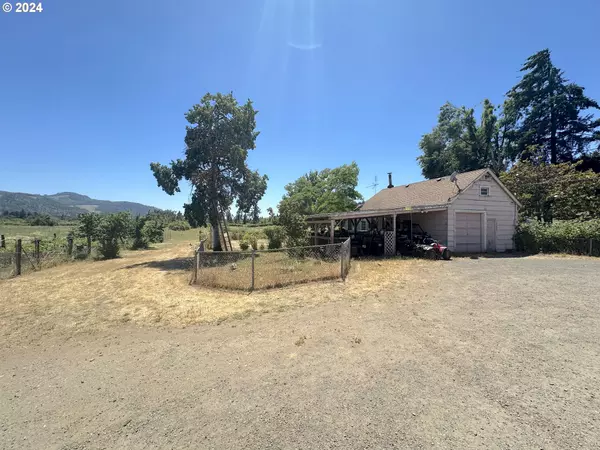 Creswell, OR 97426,82815 S MILL ST