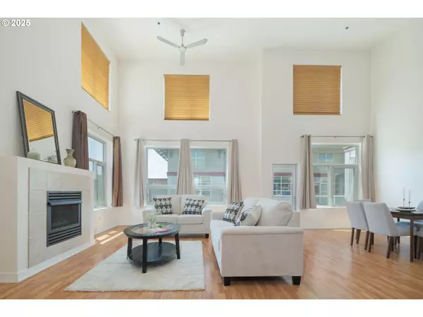 Astoria, OR 97103,3990 ABBEY LN #B401