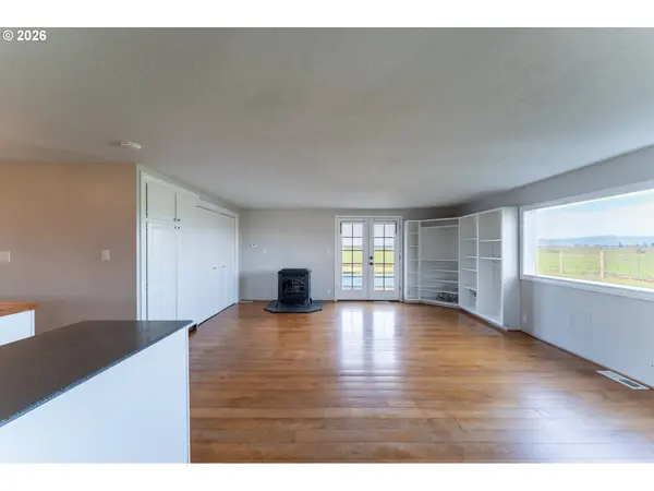 10001 SE AMITY-DAYTON HWY, Mc Minnville, OR 97128