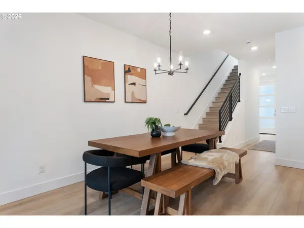 6487 NW Olympic LN #27, Camas, WA 98607