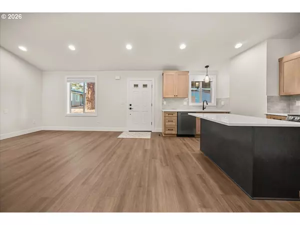 Oregon City, OR 97045,12306 Meadowlawn DR